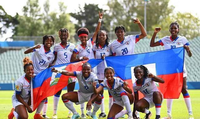 中国女足对海地
