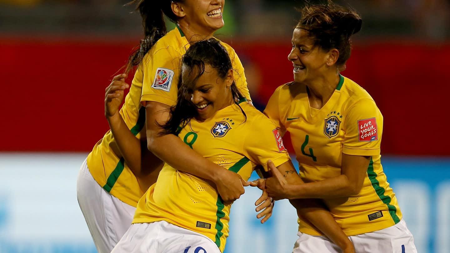 法国女足和巴西女足谁将以小组第一排名出线